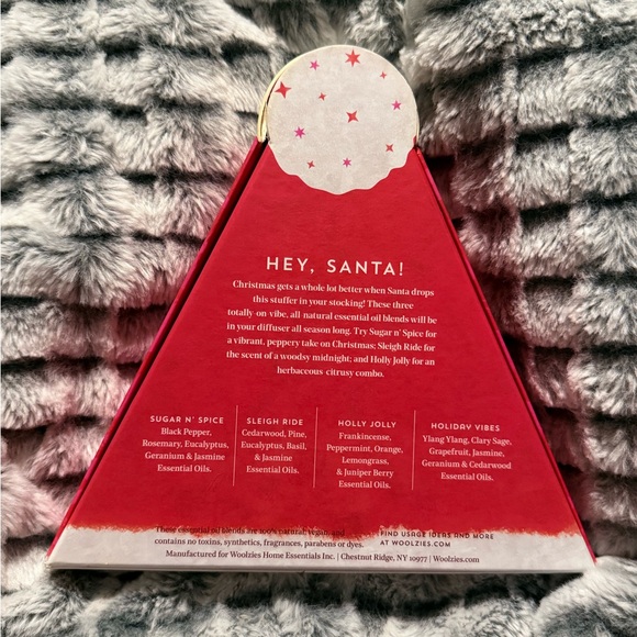 LIKE NEW Woolzie’s HEY SANTA! set of 4 100% pure holiday essential oil blends - Picture 2 of 7
